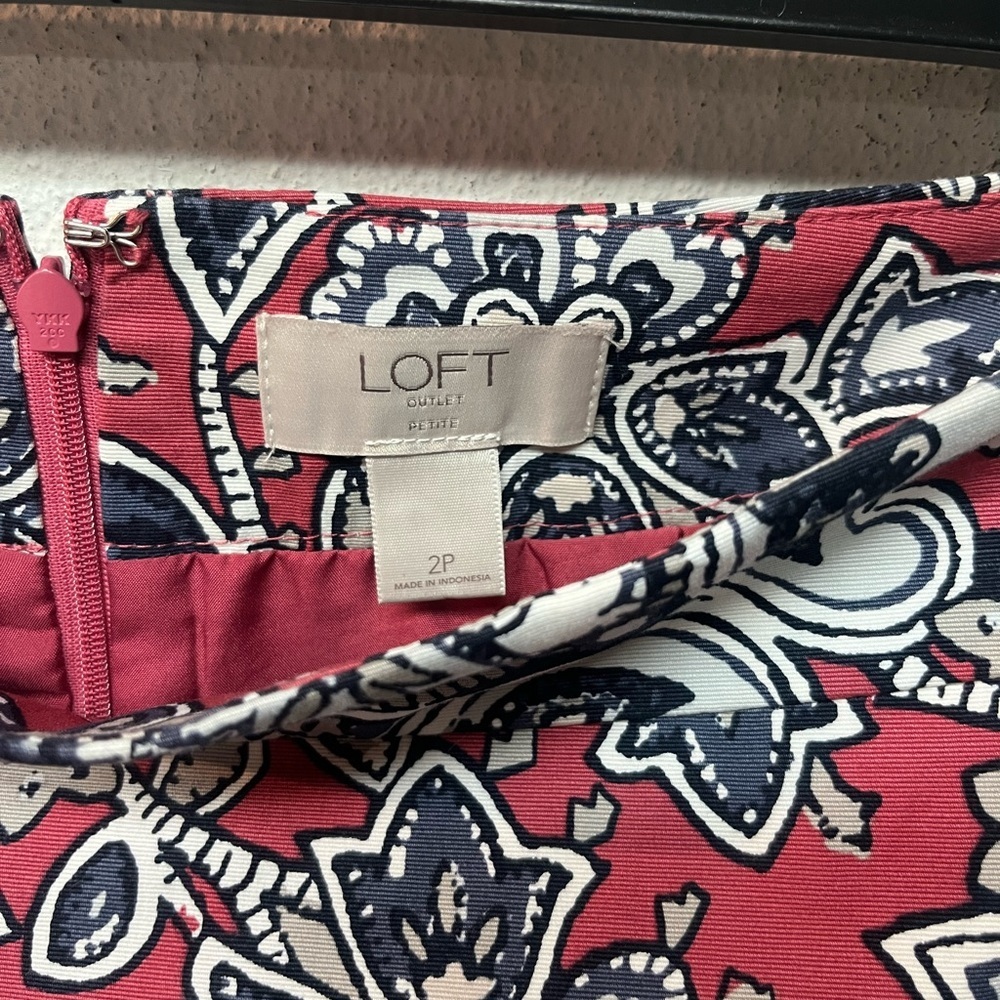 LOFT Burgundy and Navy Paisley Mini Skirt - Picture 4 of 4